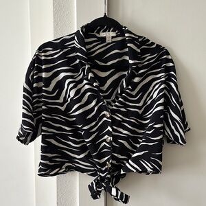 Topshop Zebra print / Black and White Crop Tie Front crop top